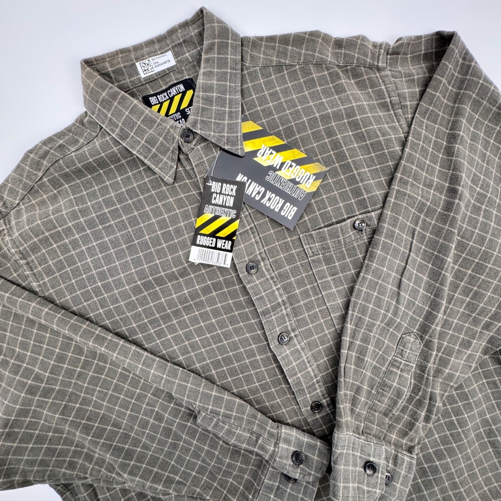 Big Rock Canyon‎ Authentic Rugged Wear Flannel Plaid Long Sleeve Shirt NWT Large